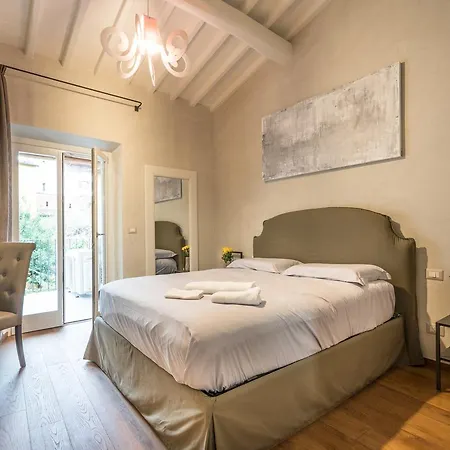 Bed & Breakfast La Piccola Corte 3*
